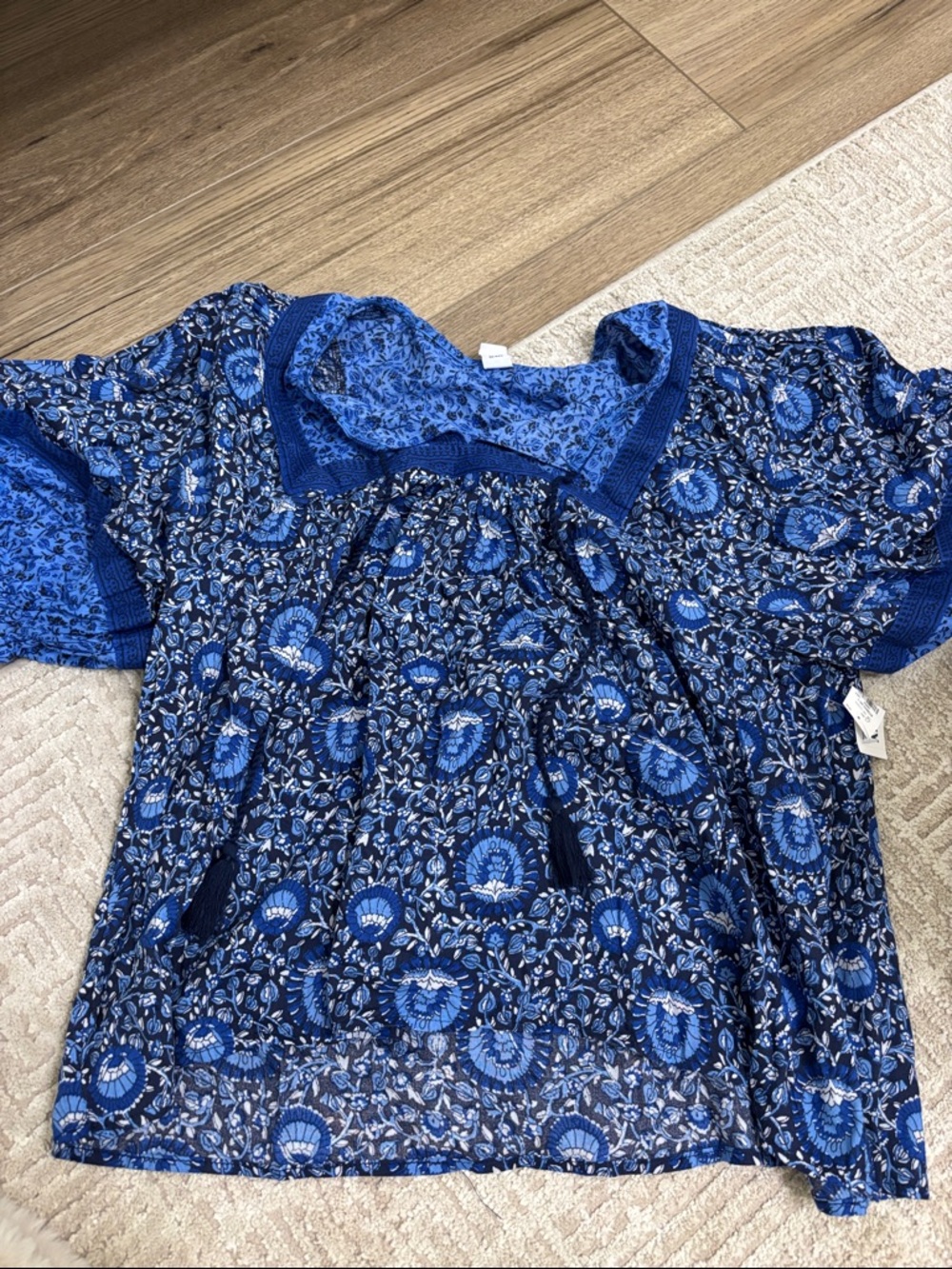 Old Navy Blue Floral Peasant Blouse